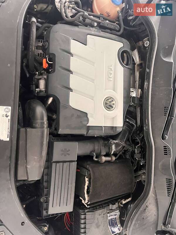 Volkswagen Passat 2010