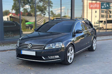 Універсал Volkswagen Passat 2012 в Рівному