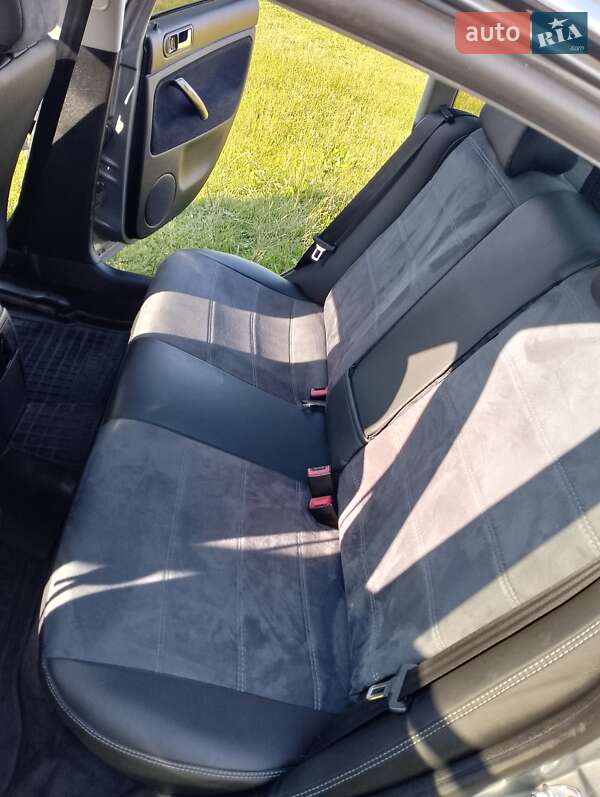 Седан Volkswagen Passat 2003 в Сторожинце