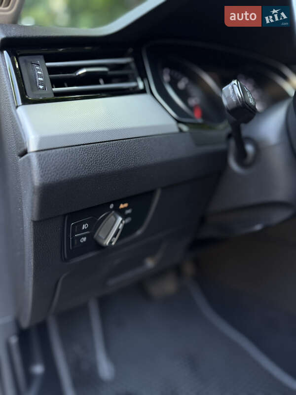 Універсал Volkswagen Passat 2016 в Чернівцях