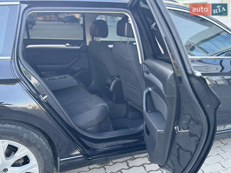 Універсал Volkswagen Passat 2016 в Хмельницькому