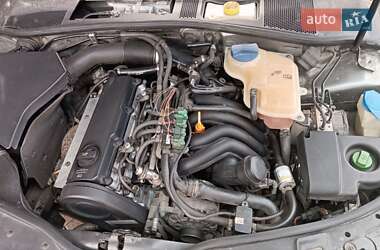 Универсал Volkswagen Passat 2003 в Южном