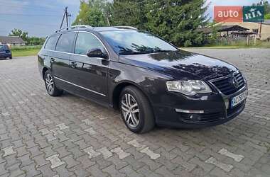 Універсал Volkswagen Passat 2010 в Рожище