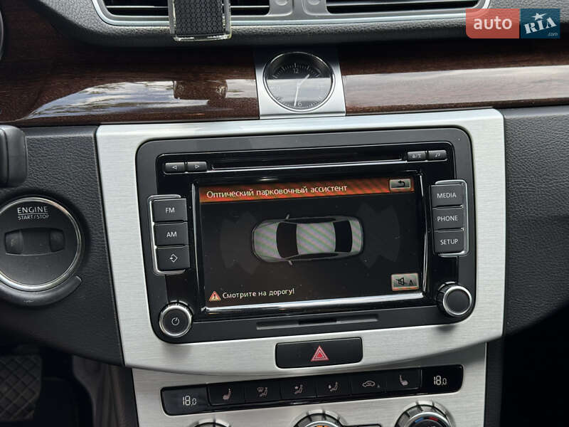 Седан Volkswagen Passat 2013 в Киеве фото 20 Седан Volkswagen Passat 2013 в Киеве