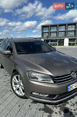 Универсал Volkswagen Passat 2011 в Львове