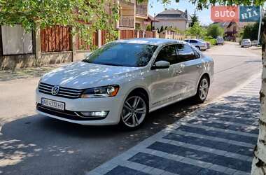 Седан Volkswagen Passat 2013 в Берегово