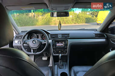 Седан Volkswagen Passat 2016 в 