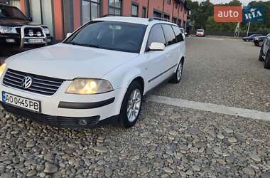Універсал Volkswagen Passat 2002 в Тячеві