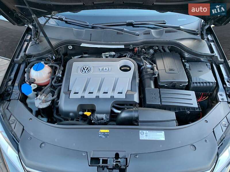Универсал Volkswagen Passat 2014 в Львове