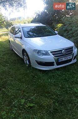 Универсал Volkswagen Passat 2010 в Гоще