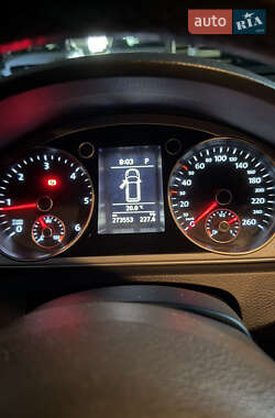 Универсал Volkswagen Passat 2012 в Славянске