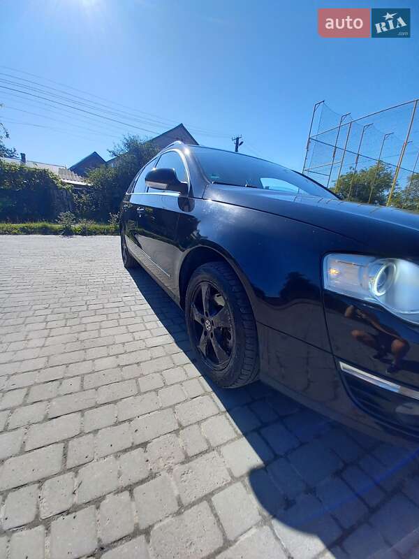 Универсал Volkswagen Passat 2005 в Винниках фото 7 Универсал Volkswagen Passat 2005 в Винниках