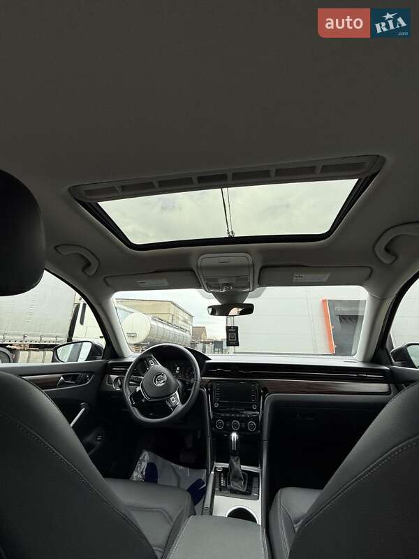 Седан Volkswagen Passat 2021 в Кривом Роге