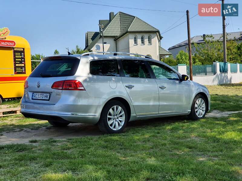 Универсал Volkswagen Passat 2011 в Луцке фото 4 Универсал Volkswagen Passat 2011 в Луцке