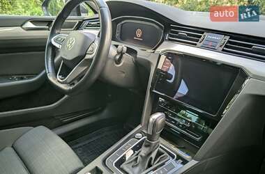 Універсал Volkswagen Passat 2020 в Краснограді
