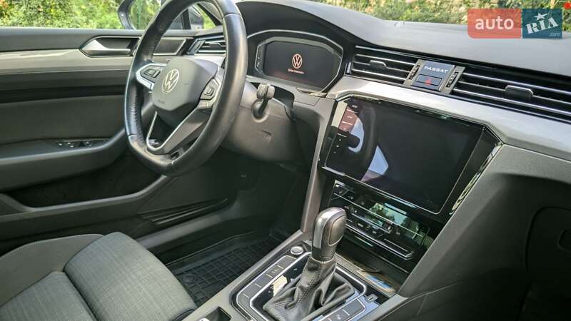 Volkswagen Passat 2020