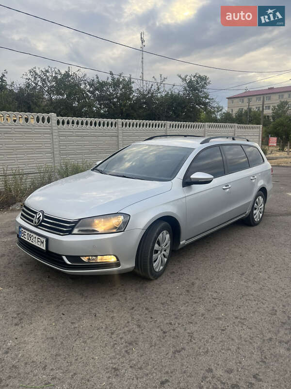 Volkswagen Passat 2012 Volkswagen Passat 2012