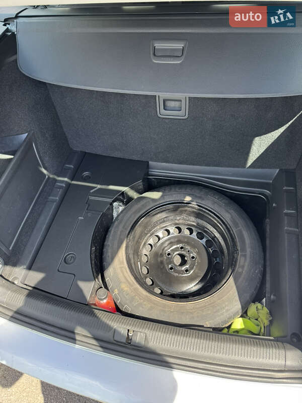 Универсал Volkswagen Passat 2012 в Виннице