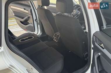 Універсал Volkswagen Passat 2022 в 