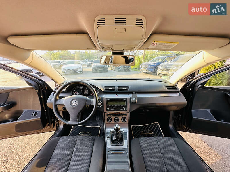 Универсал Volkswagen Passat 2009 в Харькове