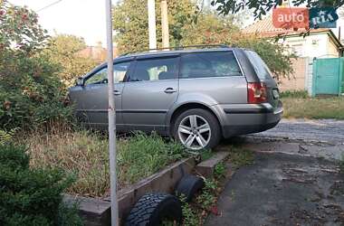 Универсал Volkswagen Passat 2003 в Южном