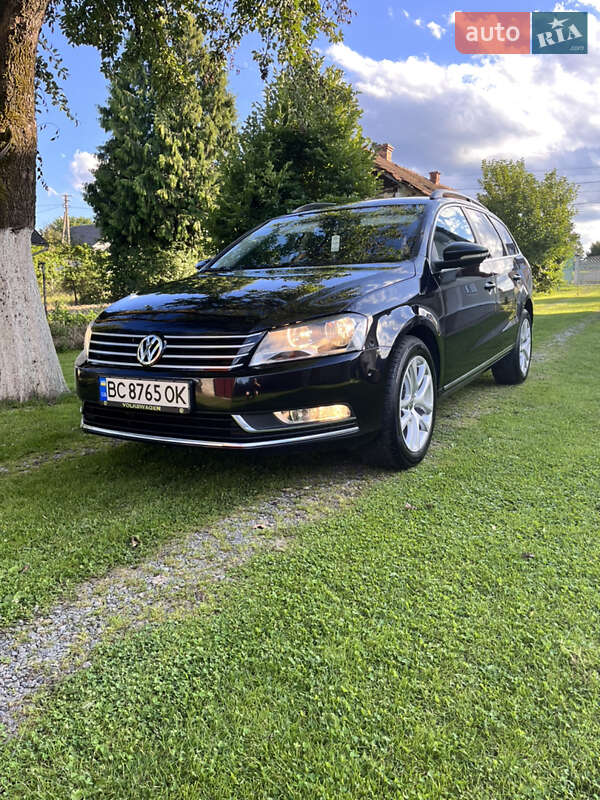 Volkswagen Passat 2011