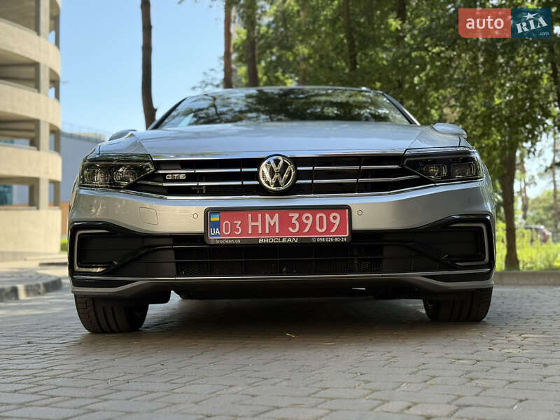 Универсал Volkswagen Passat 2021 в Броварах