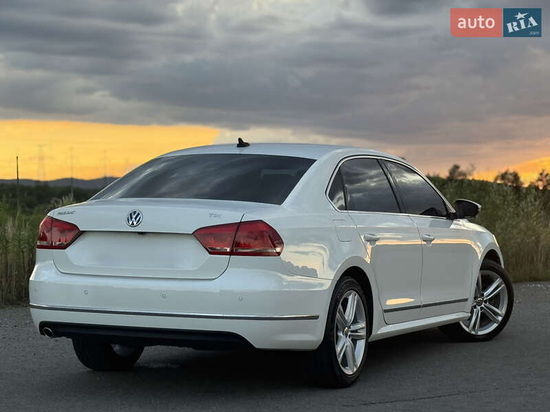 Седан Volkswagen Passat 2015 в Дрогобыче
