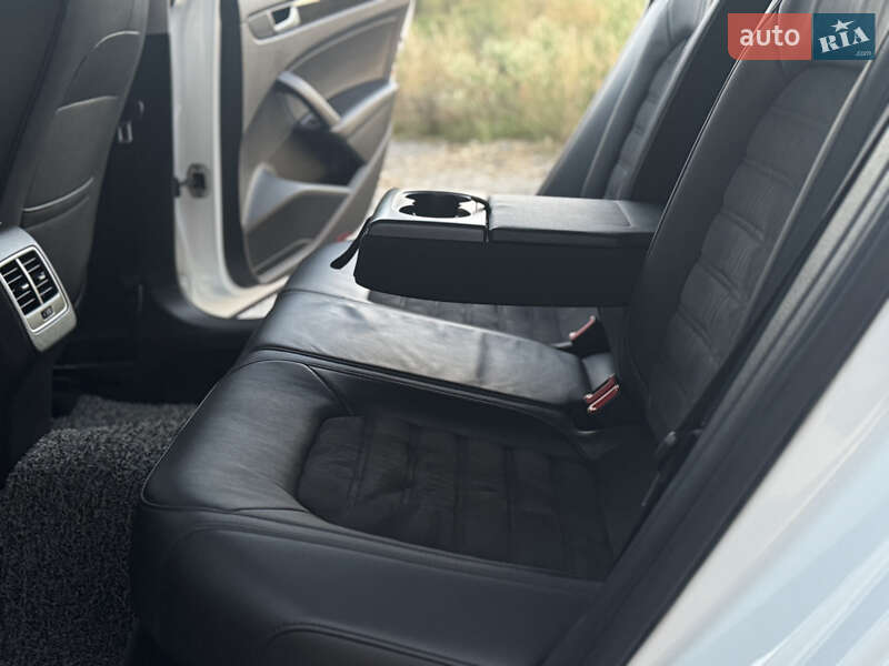 Седан Volkswagen Passat 2015 в Дрогобыче