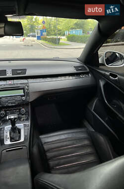 Універсал Volkswagen Passat 2010 в 