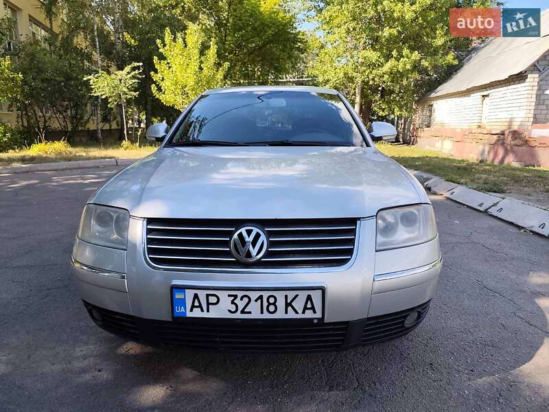 Седан Volkswagen Passat 2004 в Дніпрі