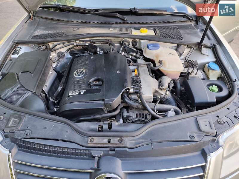 Седан Volkswagen Passat 2004 в Дніпрі