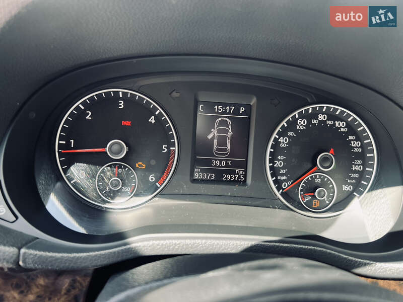 Седан Volkswagen Passat 2013 в Тернополе