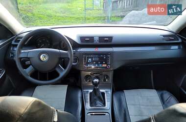 Универсал Volkswagen Passat 2005 в 