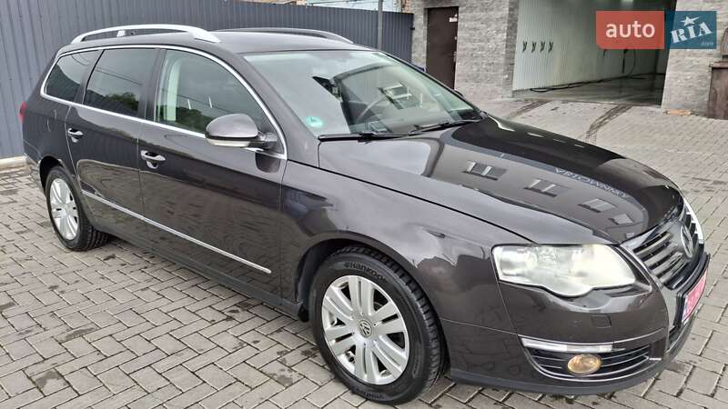 Универсал Volkswagen Passat 2008 в Ровно