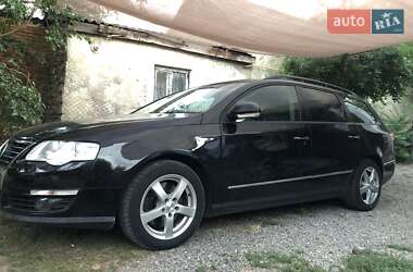 Універсал Volkswagen Passat 2008 в 