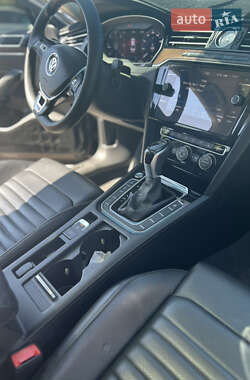 Седан Volkswagen Passat 2017 в 