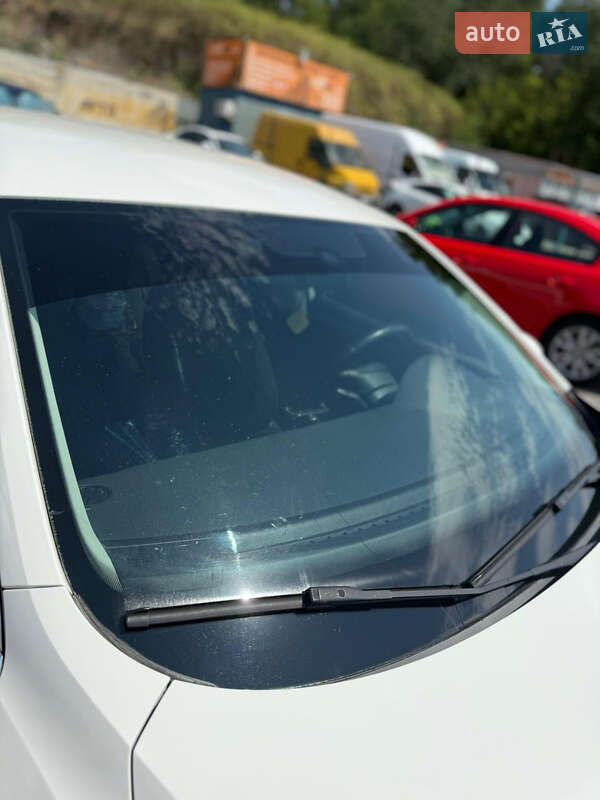 Седан Volkswagen Passat 2014 в Запорожье