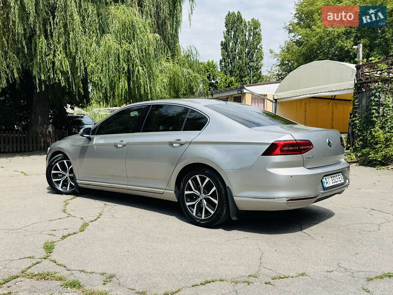 Седан Volkswagen Passat 2014 в Умани
