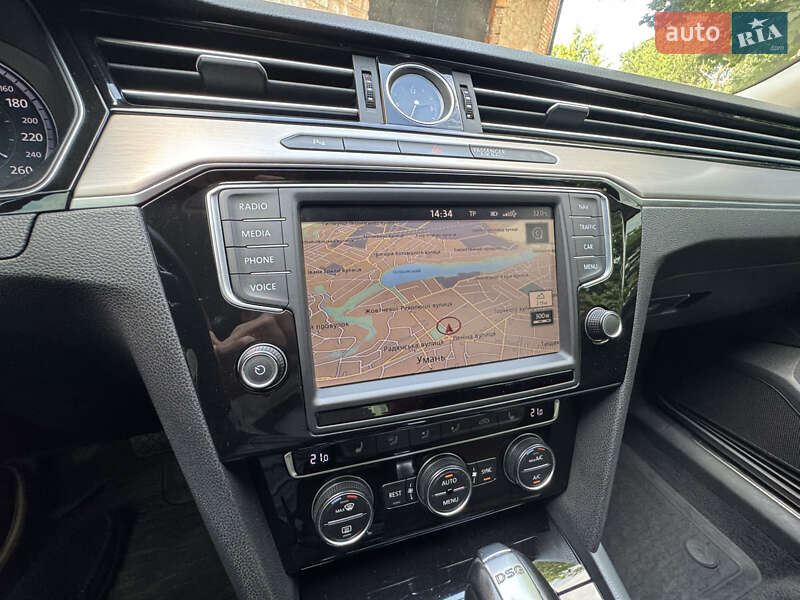 Седан Volkswagen Passat 2014 в Умани