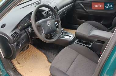 Универсал Volkswagen Passat 1997 в 