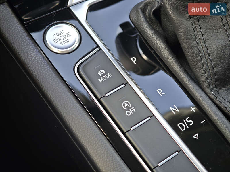 Универсал Volkswagen Passat 2019 в Луцке
