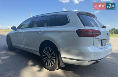 Универсал Volkswagen Passat 2015 в 
