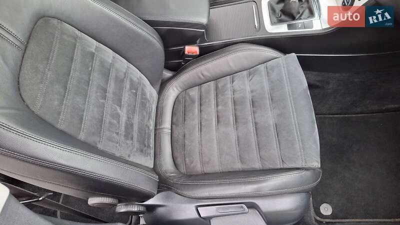 Универсал Volkswagen Passat 2008 в Ровно