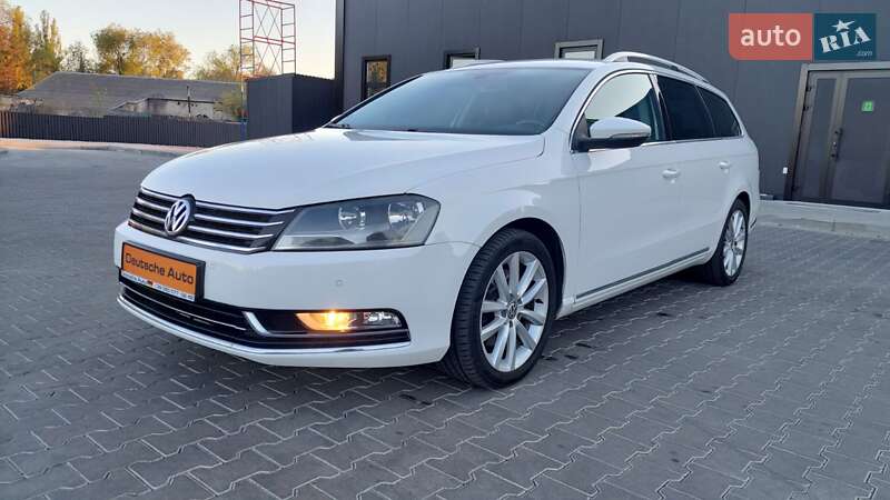 Универсал Volkswagen Passat 2013 в Одессе