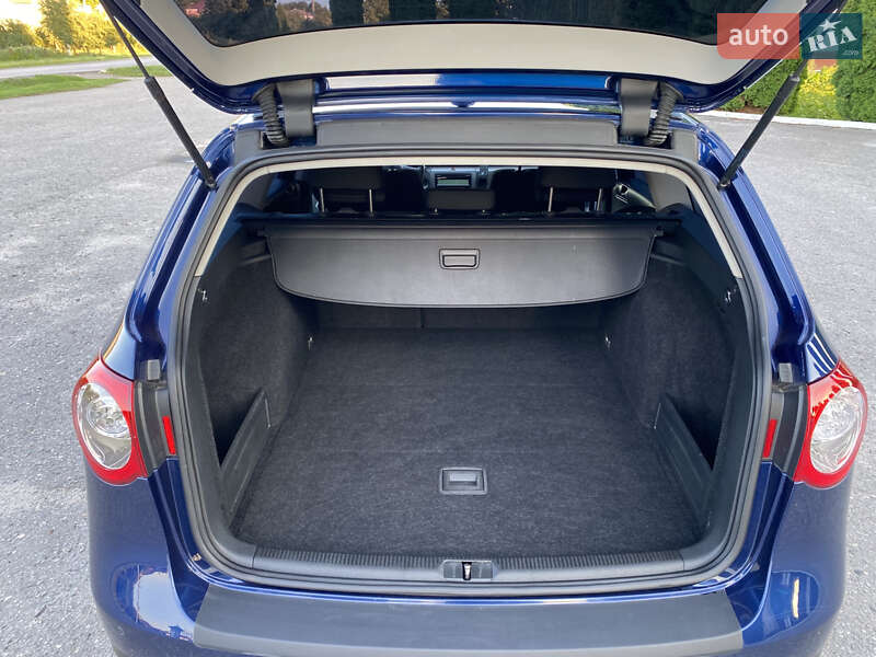 Універсал Volkswagen Passat 2009 в Дубні