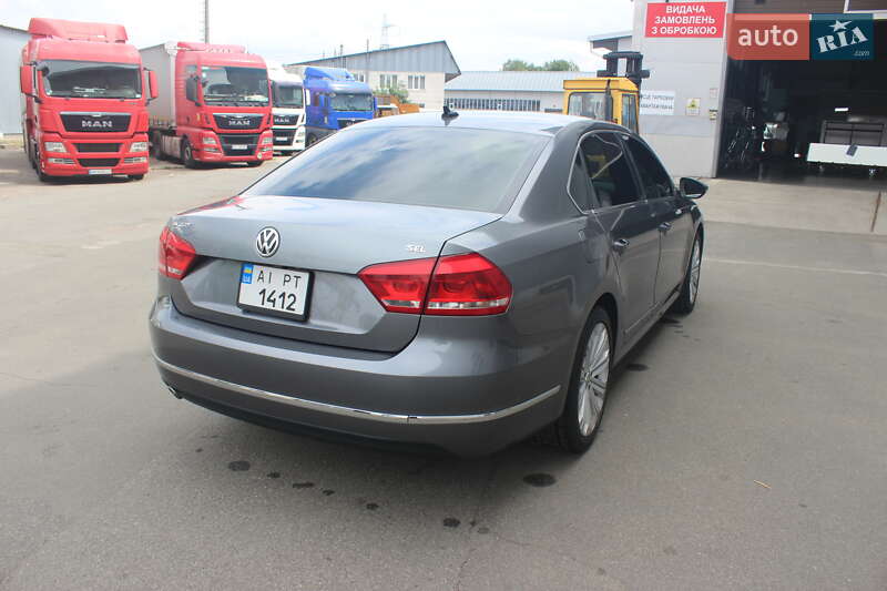 Седан Volkswagen Passat 2012 в Києві