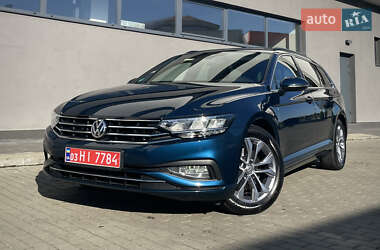 Универсал Volkswagen Passat 2020 в Мукачево