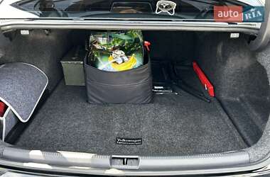 Седан Volkswagen Passat 2013 в 
