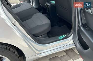 Універсал Volkswagen Passat 2014 в 